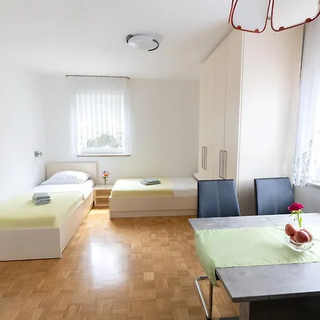 Cipresa Apartman